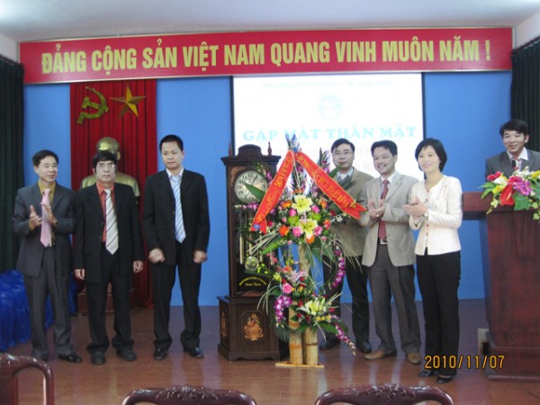 Trường Cao đẳng Y tế Thái Bình gặp mặt gia đình cán bộ, viên chức