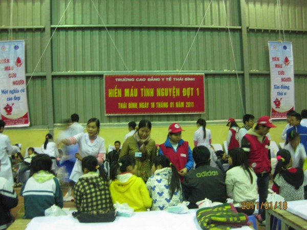 Trường Cao đẳng Y tế Thái Bình tổ chức Hiến máu nhân đạo lần 1 năm 2011