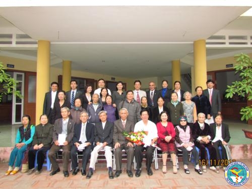 Trường Cao đẳng Y tế Thái Bình gặp mặt cán bộ hưu trí