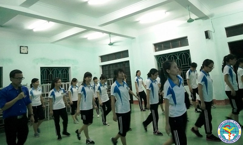 Sôi động lớp Tập huấn kỹ năng Đoàn hội - Đoàn TNCS Hồ Chí Minh trường Cao đẳng Y tế Thái Bình đợt I