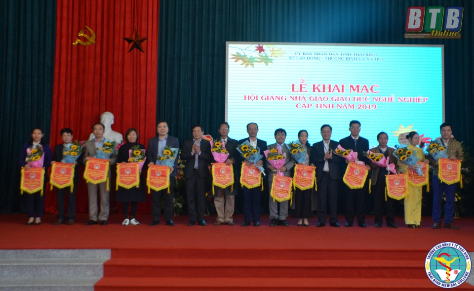 Giảng viên trường CĐYT Thái Bình đạt giải Hội giảng nhà giáo giáo dục nghề nghiệp cấp tỉnh năm 2019