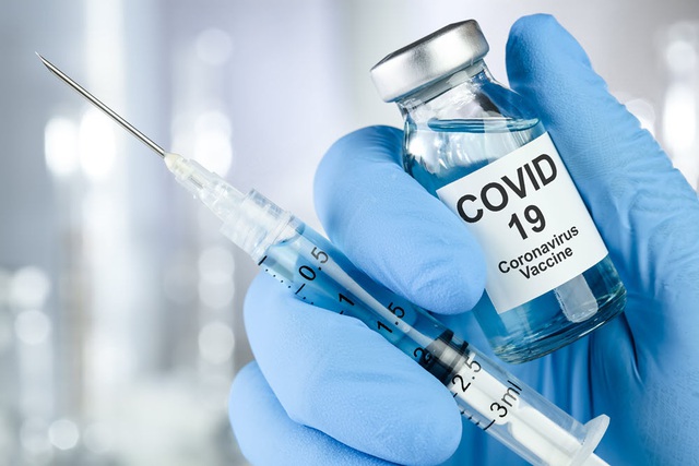 Trường Cao đẳng Y tế Thái Bình tổ chức tiêm vắc xin phòng Covid-19 đợt 9 năm 2021