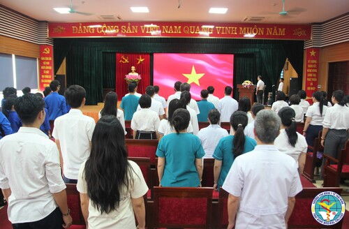 Trường Cao đẳng Y tế Thái Bình hưởng ứng Lễ chào cờ toàn tỉnh “Tôi yêu Tổ quốc, quê hương tôi”