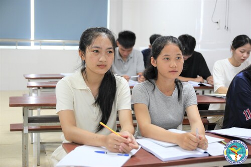 Chào đón ba lưu học sinh đầu tiên đến từ tỉnh Xay Nhạ Bu Ly - Lào: Chắp cánh ước mơ cho những người làm y đức tương lai