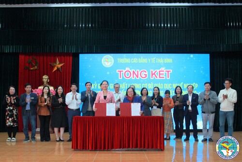 Bế mạc kỳ đánh giá Trường Cao đẳng Chất lượng cao năm 2025 tại Trường Cao đẳng Y tế Thái Bình