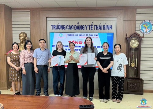 Tổng kết đợt thực tập lâm sàng của sinh viên Đại học Nam Đan Mạch tại Trường Cao đẳng Y tế Thái Bình