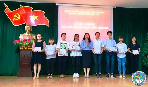 Bồi dưỡng về Đảng