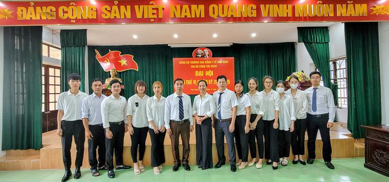 Đảng viên dự ĐH chi bộ Công tác HSSV lần thứ VI, nhiệm kỳ 2022 - 2025